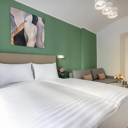 Aparthotel Hidden Art Boutique By Dwellfort 4*