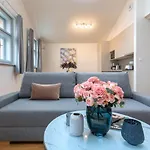 Aparthotel Hidden Art Boutique By Dwellfort Praha