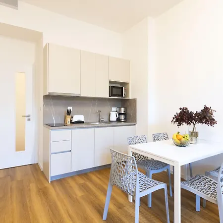 Hidden Art Boutique By Dwellfort 4* Prag