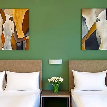 Hidden Art Boutique By Dwellfort Apartahotel Praga