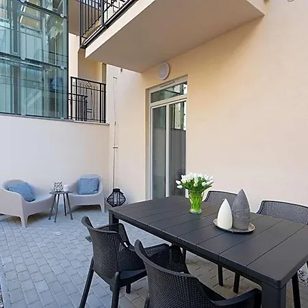 Hidden Art Boutique By Dwellfort Apartahotel