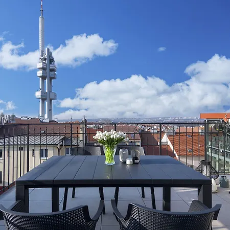Apartahotel Hidden Art Boutique By Dwellfort Praga