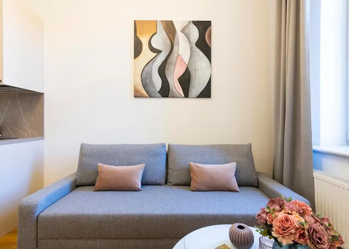 Hidden Art Boutique By Dwellfort Aparthotel 4*